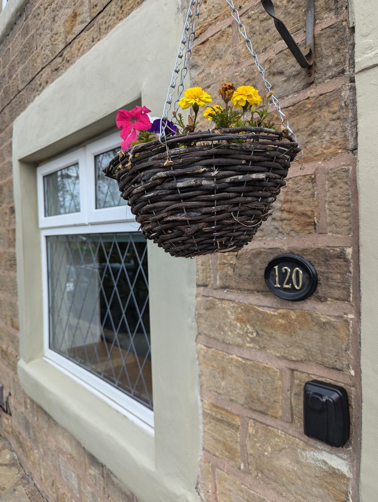 Pendle View Cottage Brierfield Exterior photo